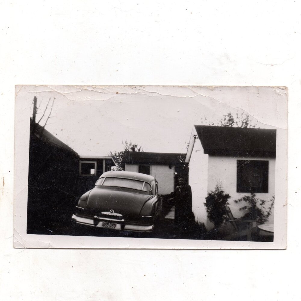 Vintage Photo 1950s Classic Car Old Vehicle   fr1